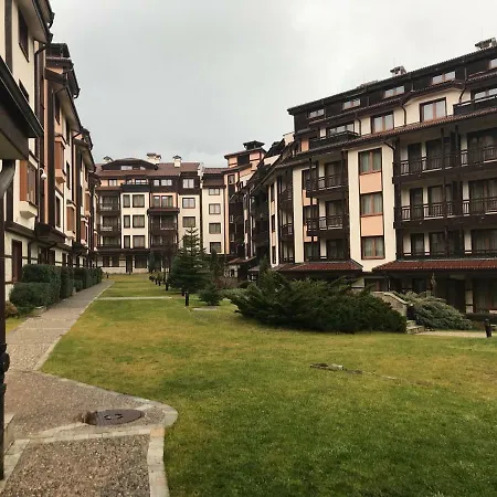 In Downtown Complex Apartment
